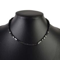 Ladies Elegant Hematite Necklace Stylish Summer Classic Elegance Evening