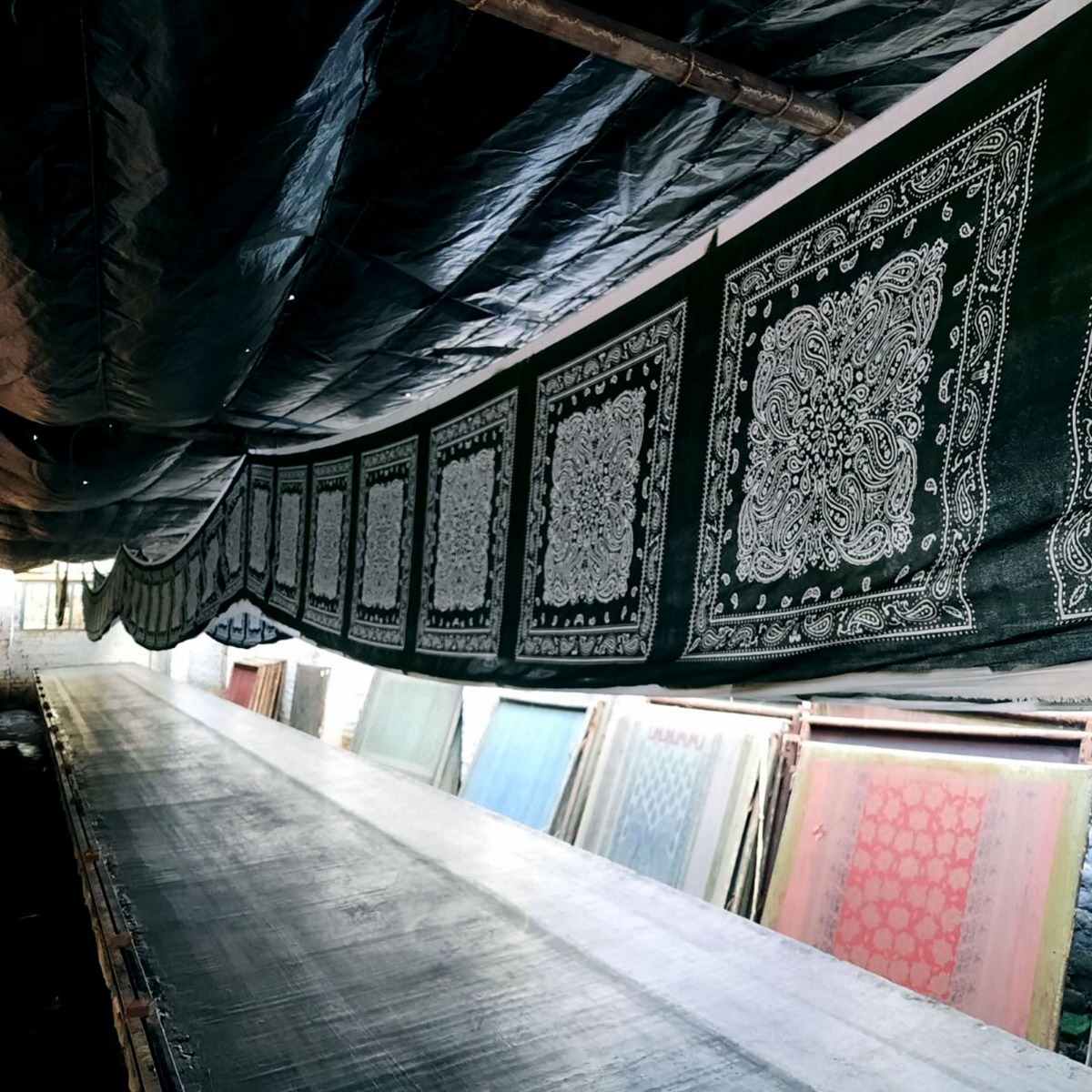 XL Montana Paisley Bandana weiche leichte Baumwolle extra groß 26" x 26" Mund... - Bild 35 von 40